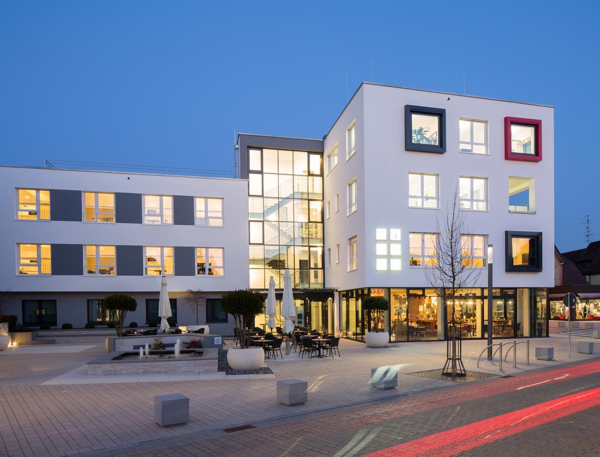 Logis First Class Business Suites เรนนิงเงน ภายนอก รูปภาพ
